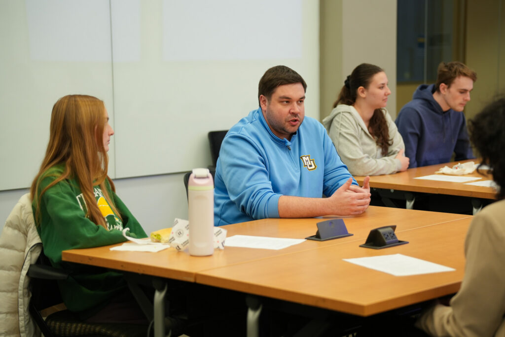 professional advising student