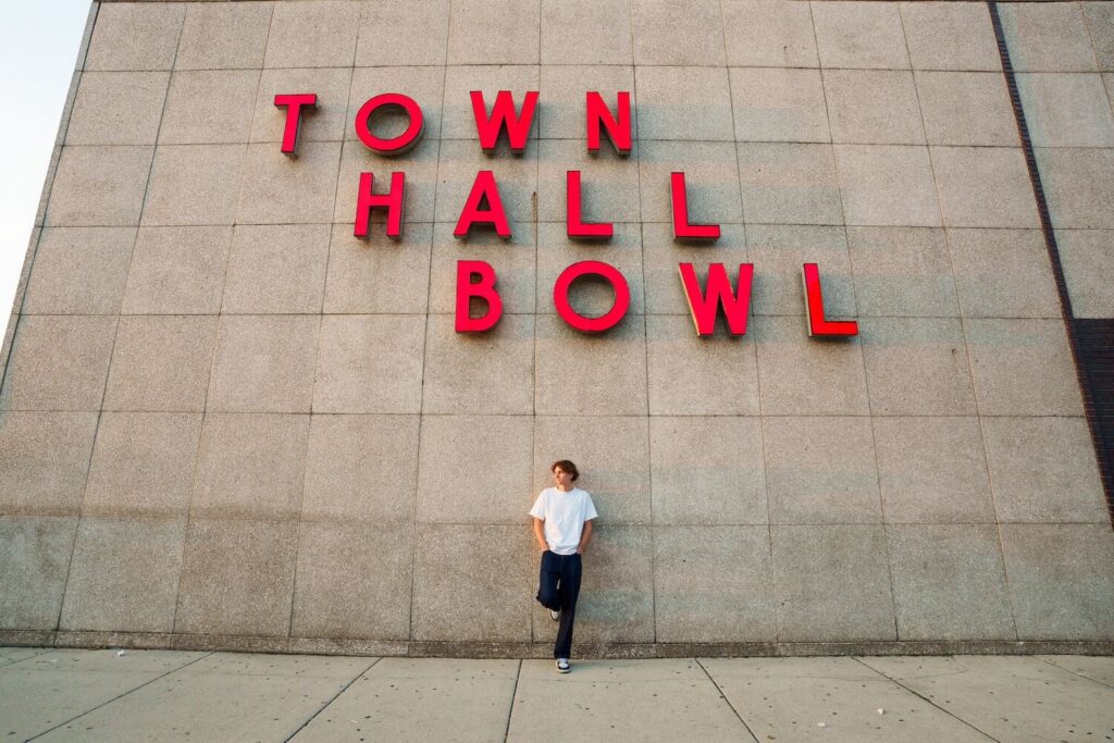 town hall bowl