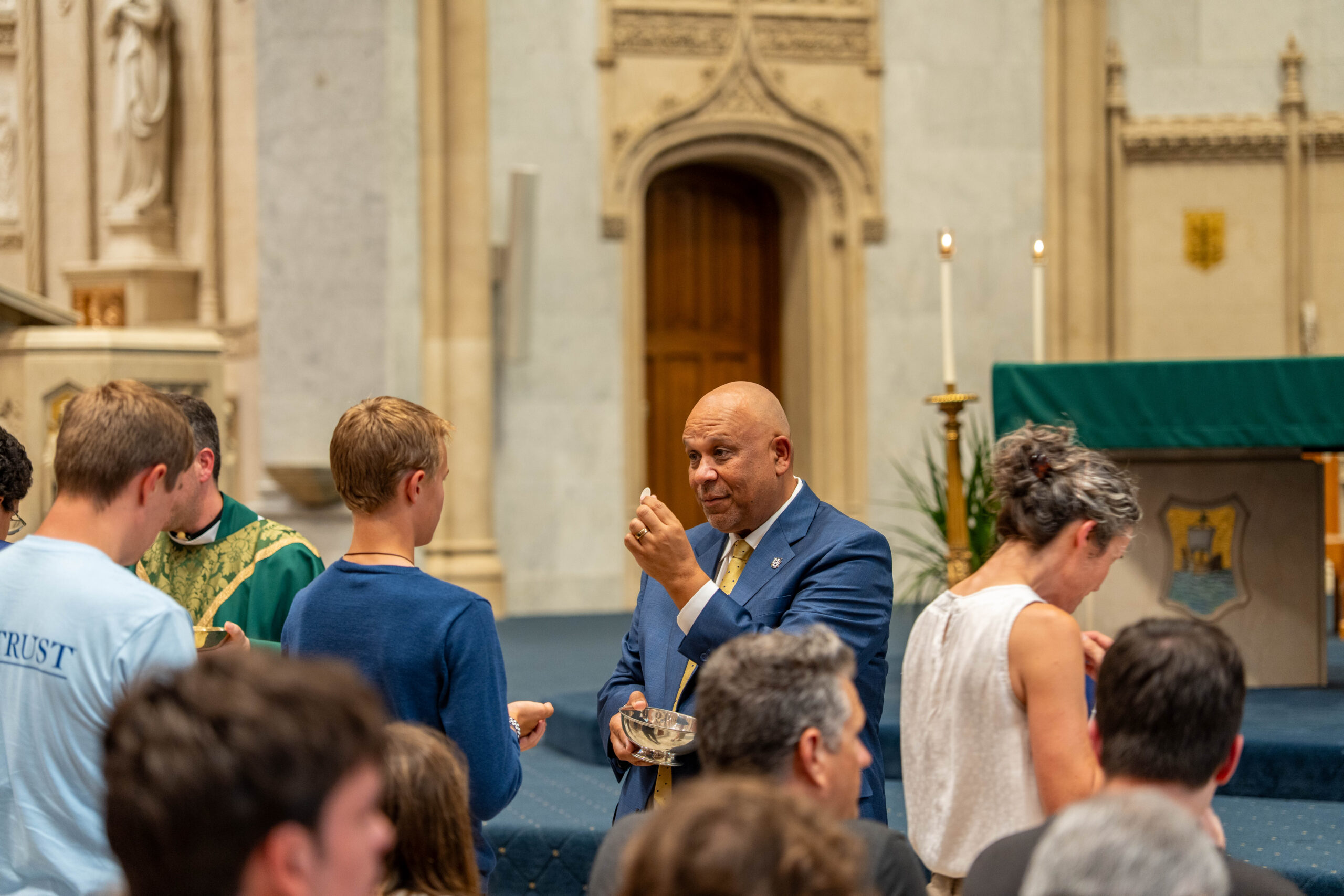 2026_08_Family_Mass-39