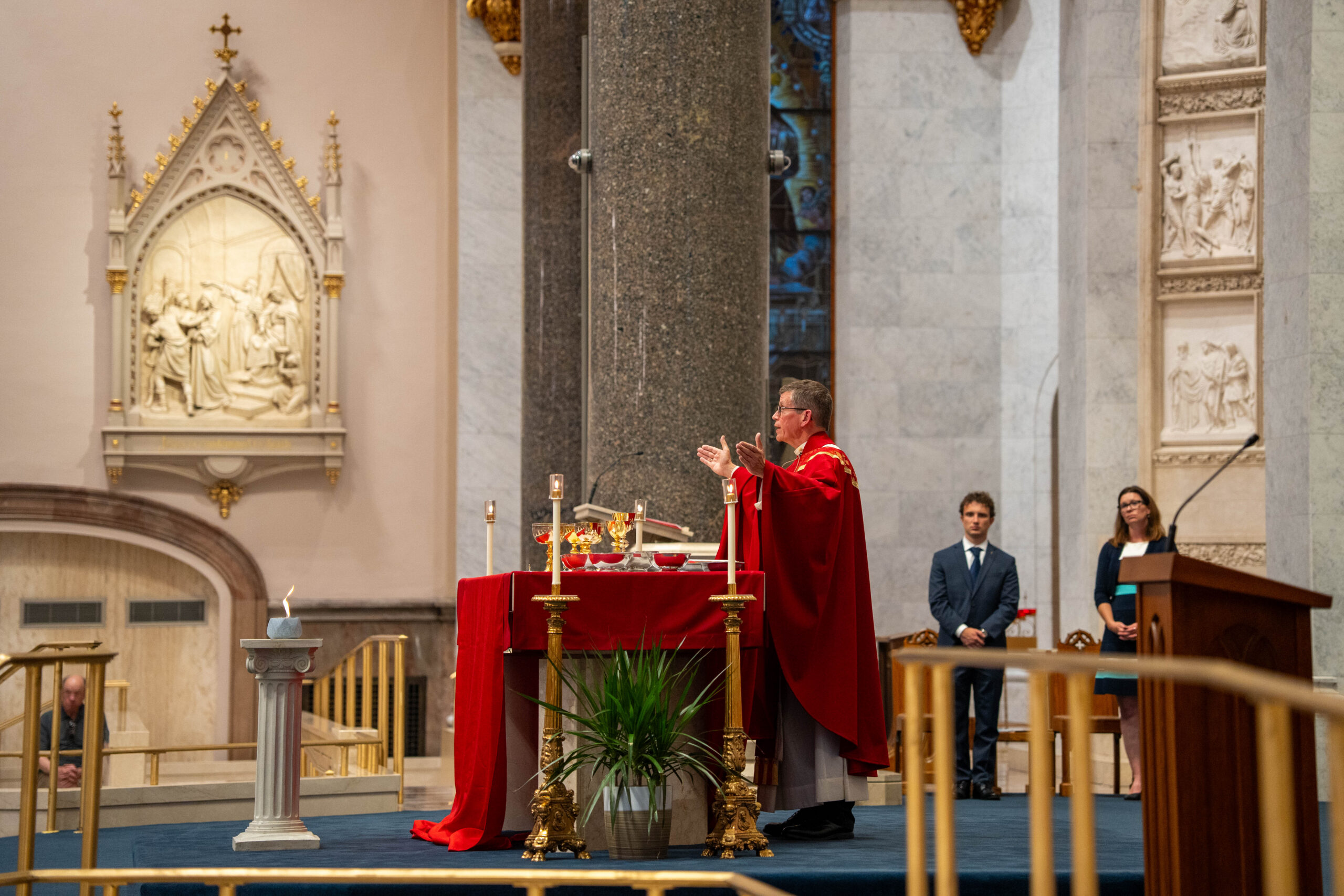 2026_08_Mass_of_the_Holy_Spirit-21