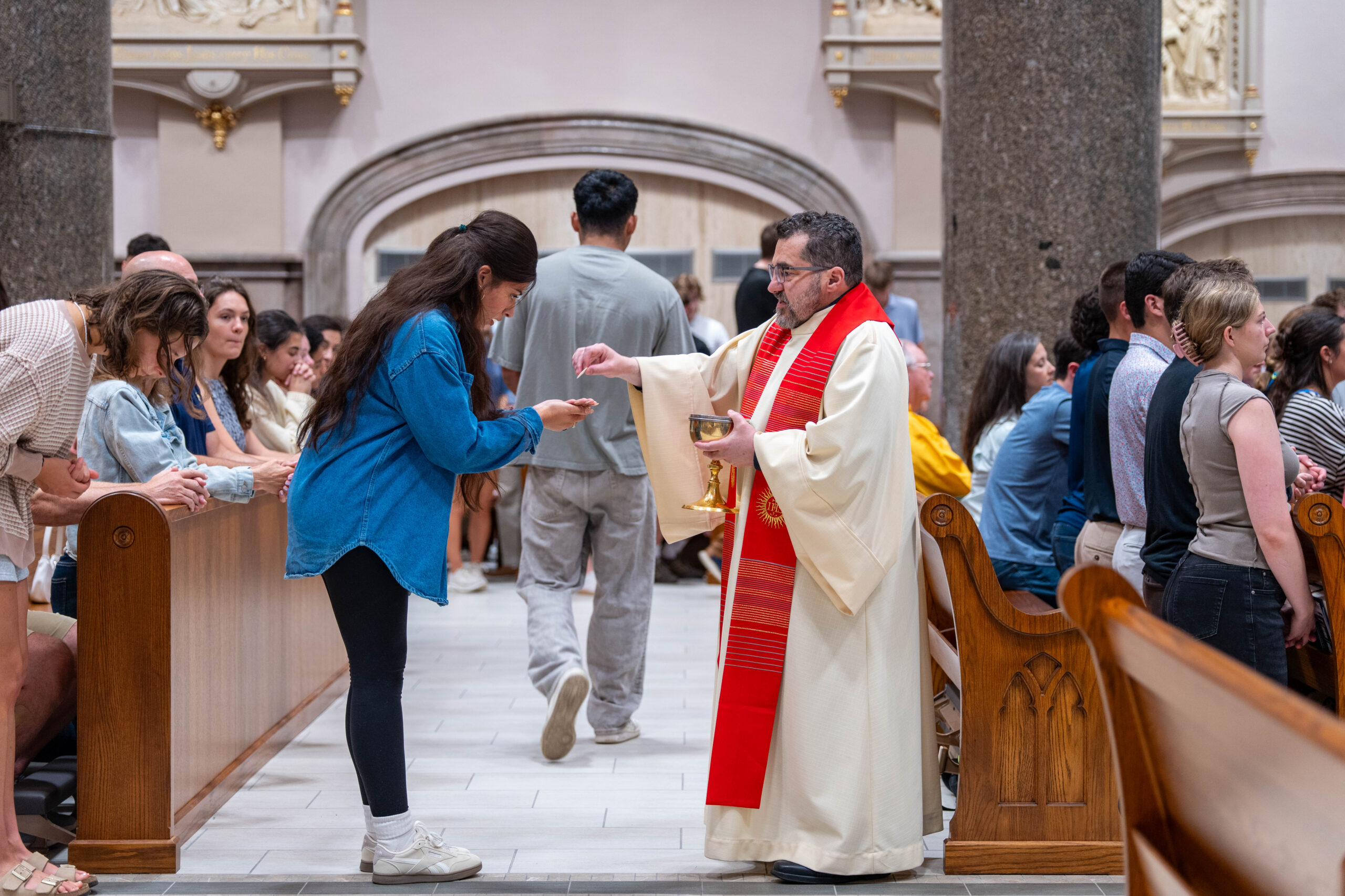 2026_08_Mass_of_the_Holy_Spirit-27