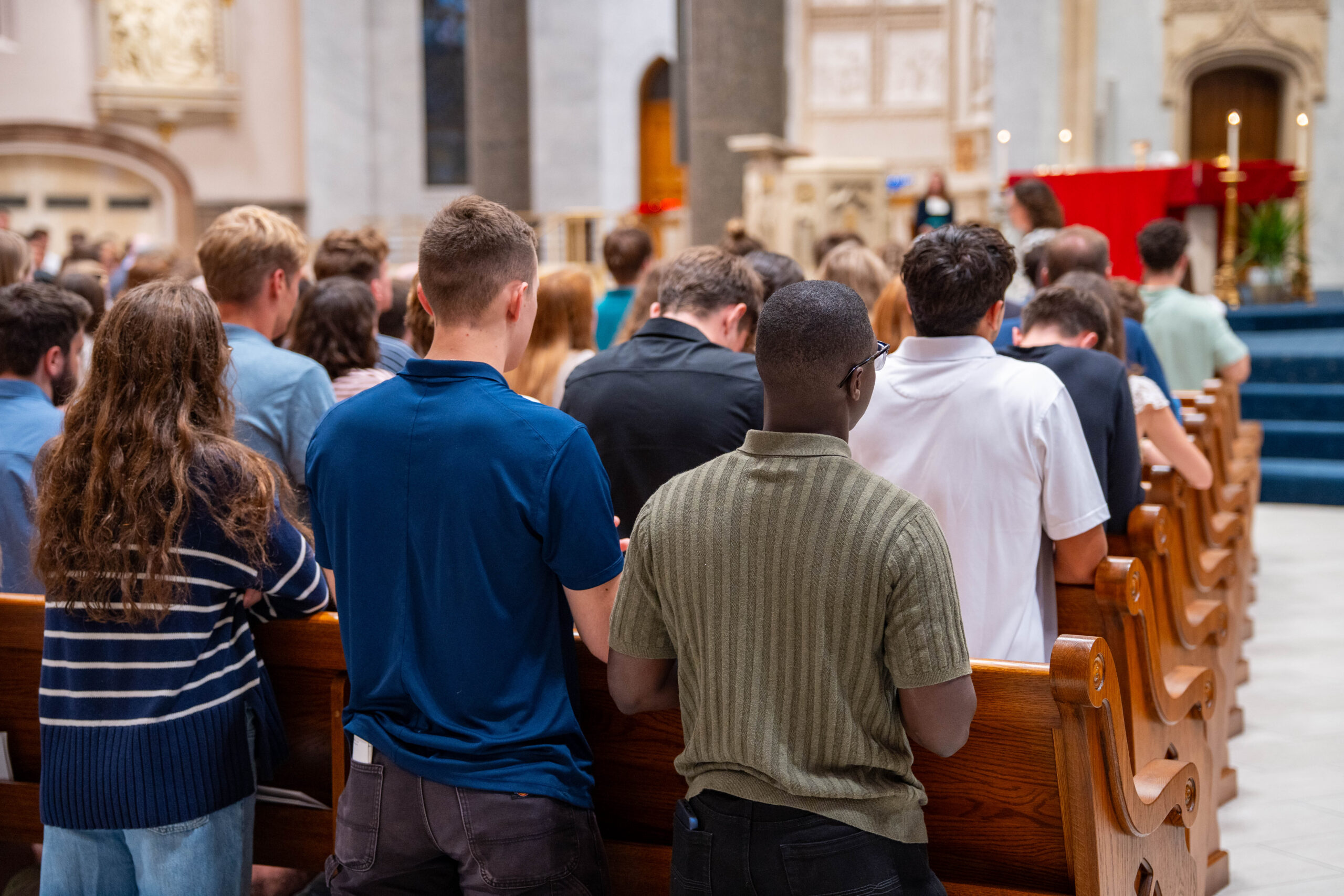 2026_08_Mass_of_the_Holy_Spirit-28