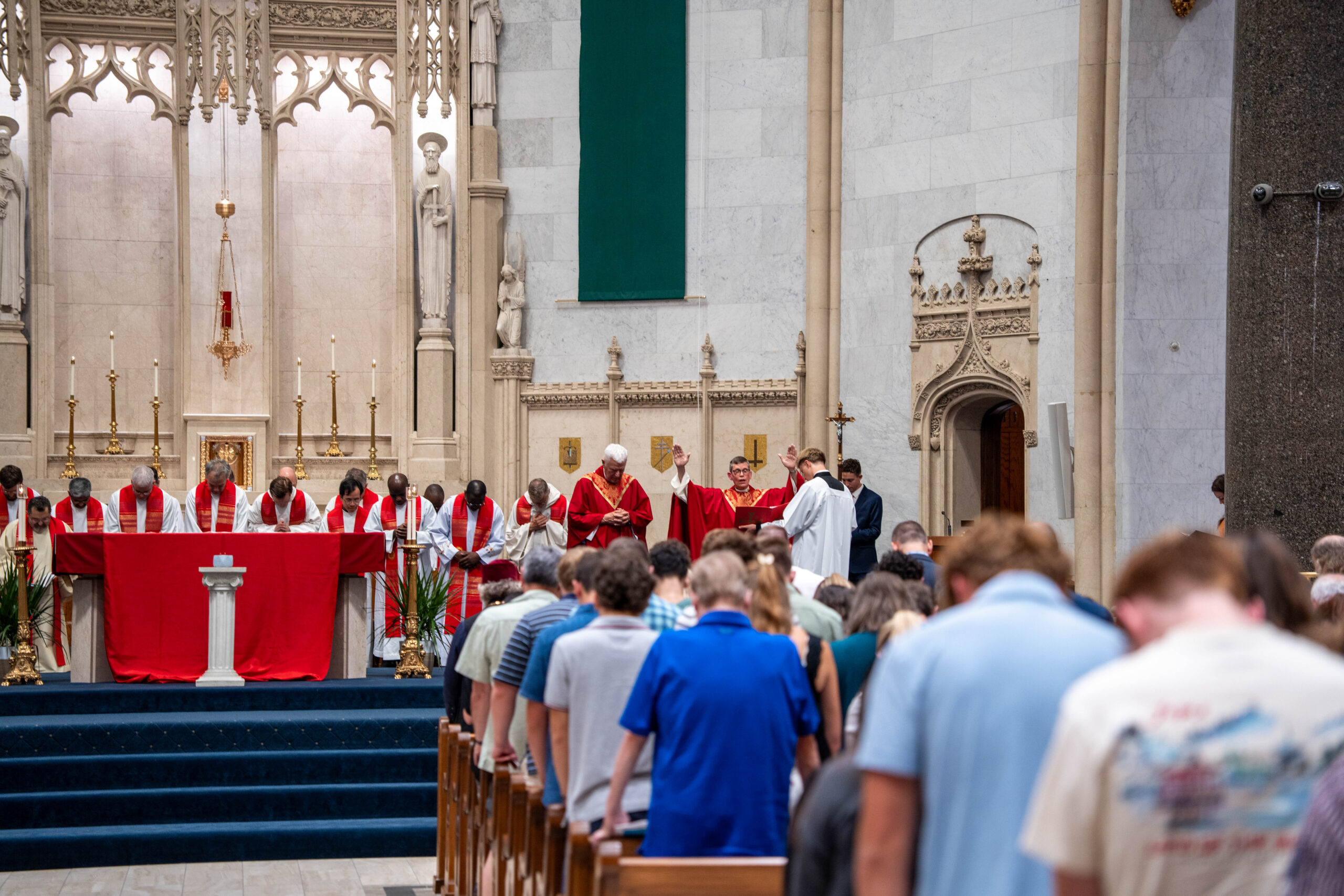 2026_08_Mass_of_the_Holy_Spirit-30
