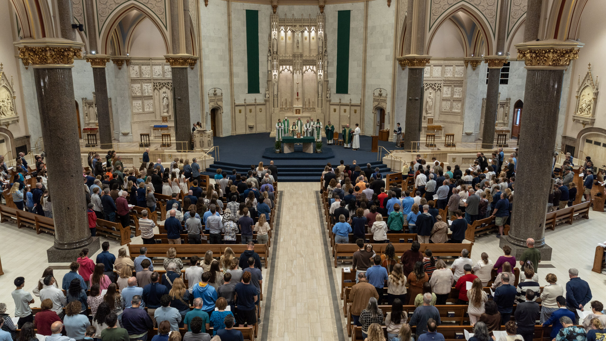 2026_09_Mission_Week_Mass-21