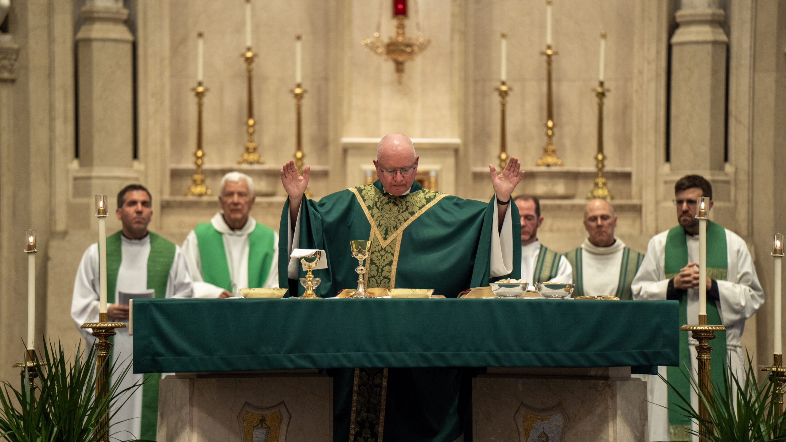 2026_09_Mission_Week_Mass-78